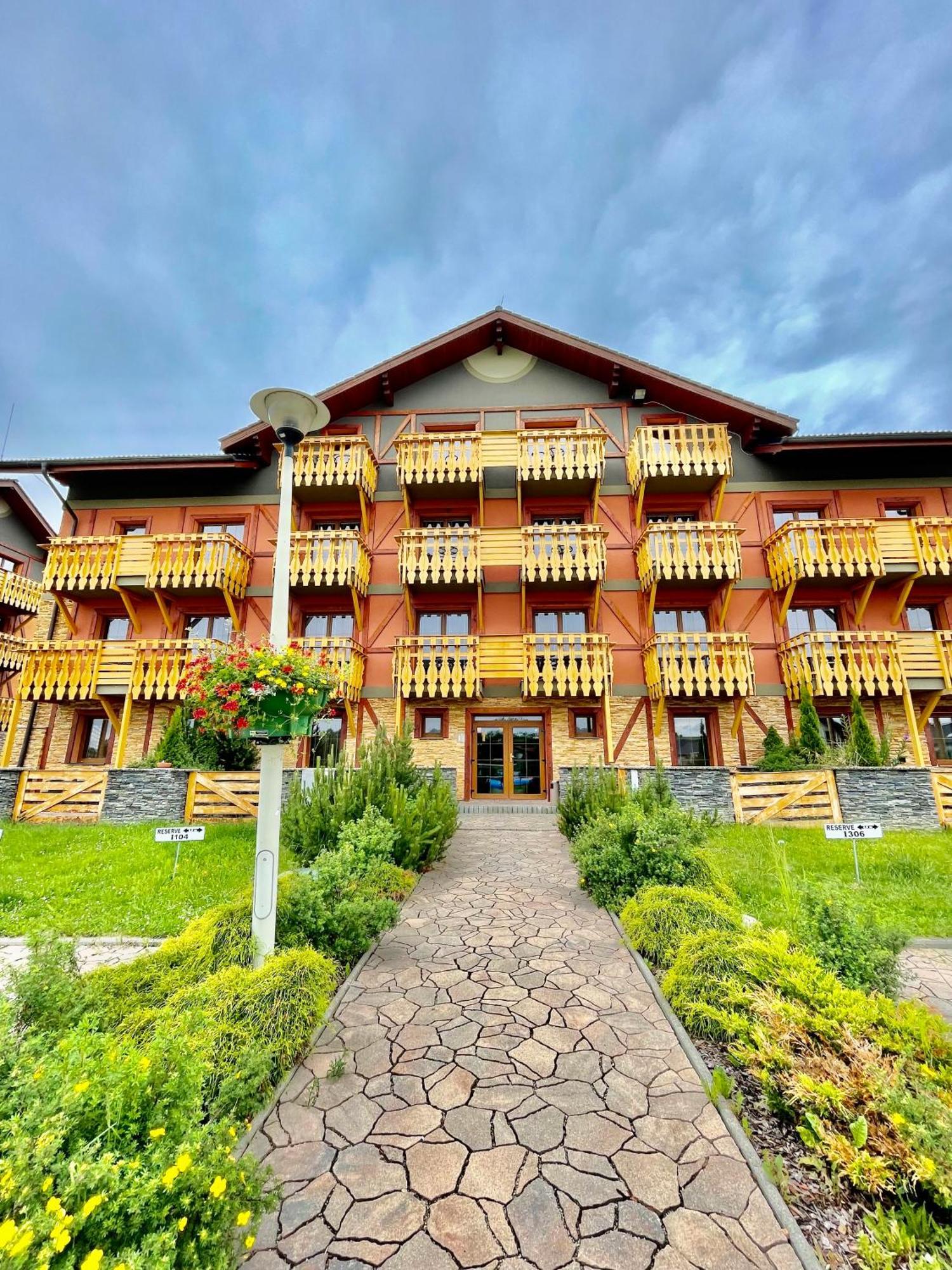 Apartment Jenny- Stunning View Of High Tatras Veľka Lomnica Bagian luar foto